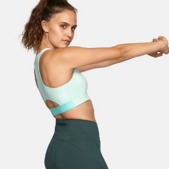 Outdoor Voices Other - Outdoor Voices Doing Things Bra in Sage